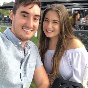 Meet your Posher, Ari